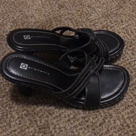 Ellemenno Shoes - Ellemenno Sandals